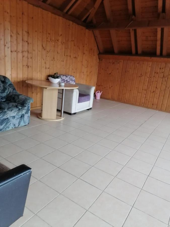 Naab-Burg Apartment Набург Екстериор снимка