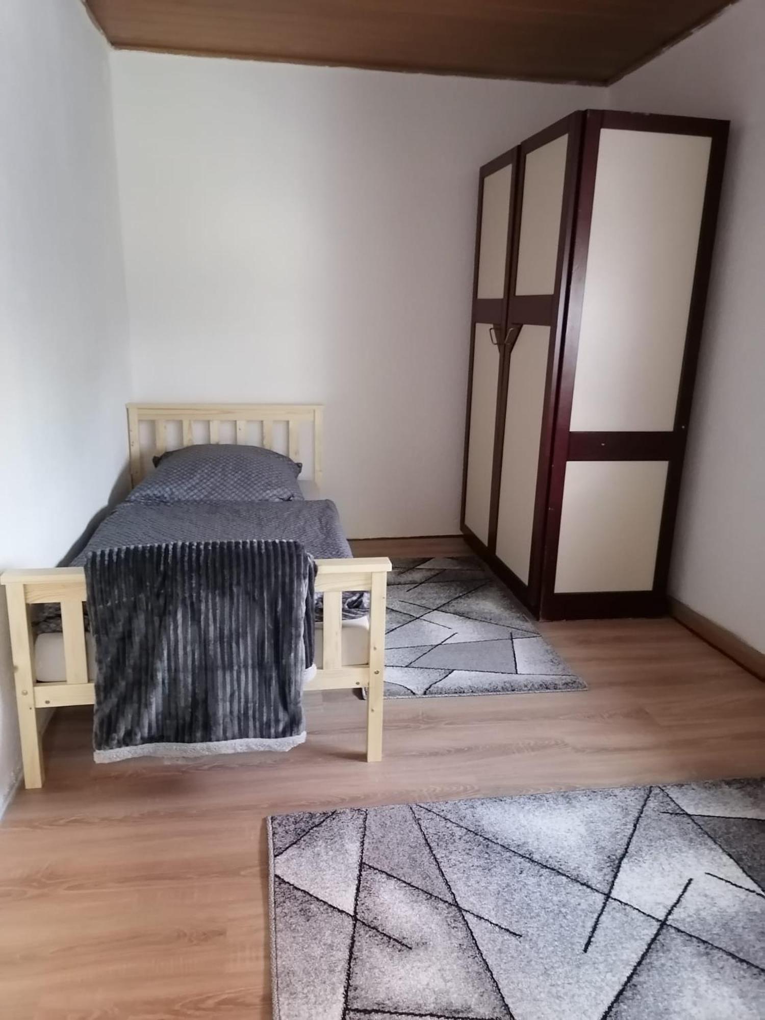 Naab-Burg Apartment Набург Екстериор снимка